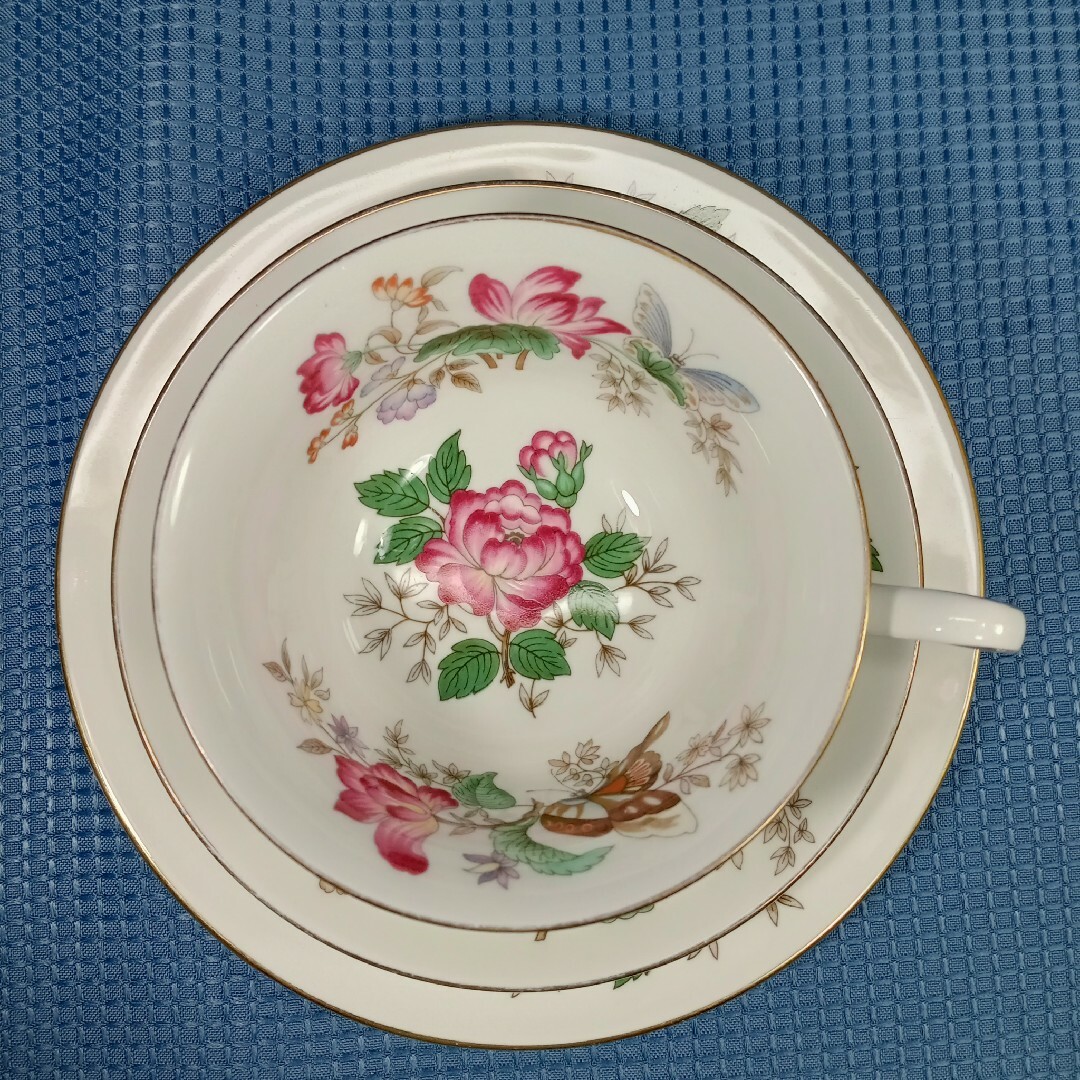 WEDGWOOD(ウェッジウッド)のWEDGWOOD ウェッジウッド charnwood ティートリオ インテリア/住まい/日用品のキッチン/食器(食器)の商品写真