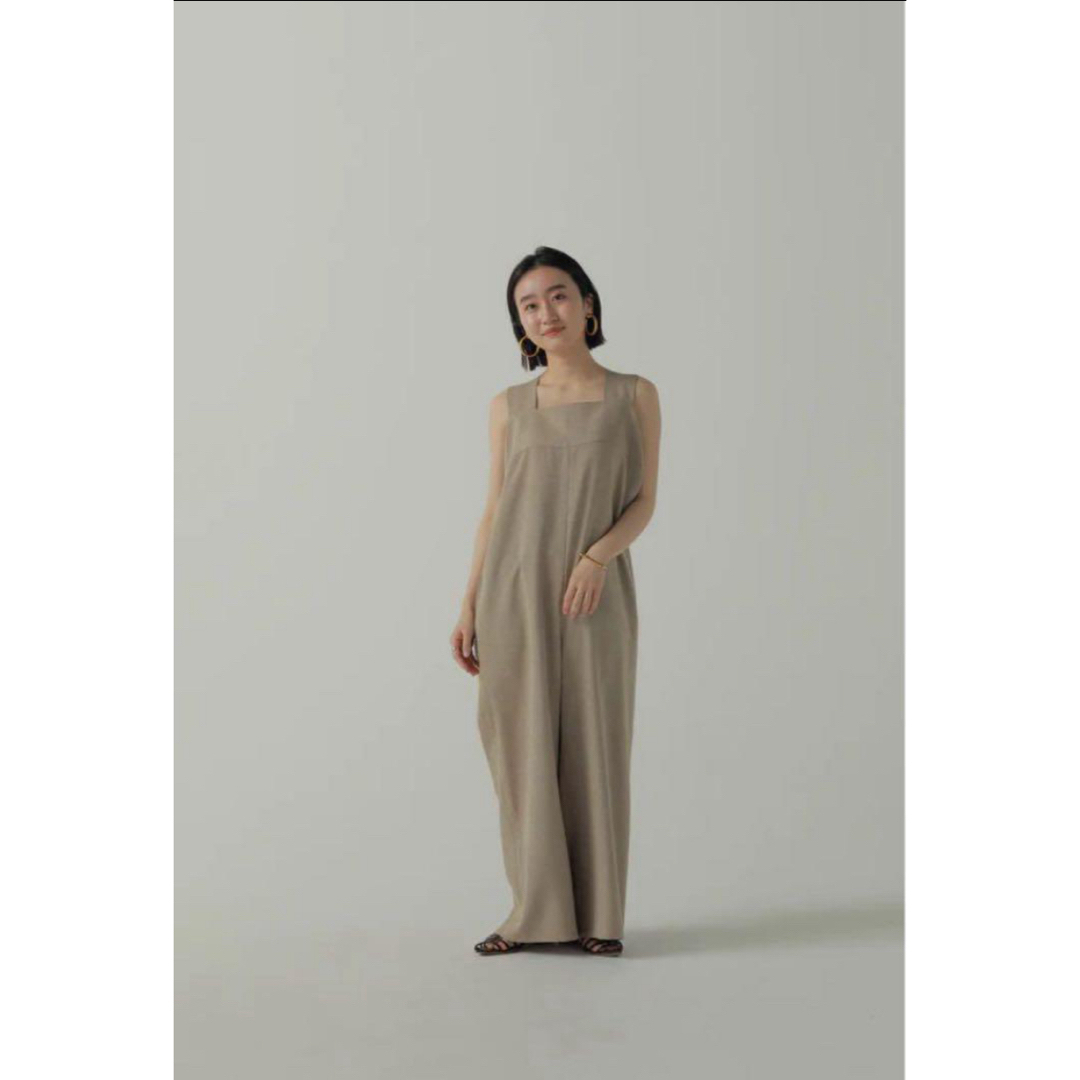 TODAYFUL(トゥデイフル)のlouren back tie over jumpsuit レディースのパンツ(オールインワン)の商品写真