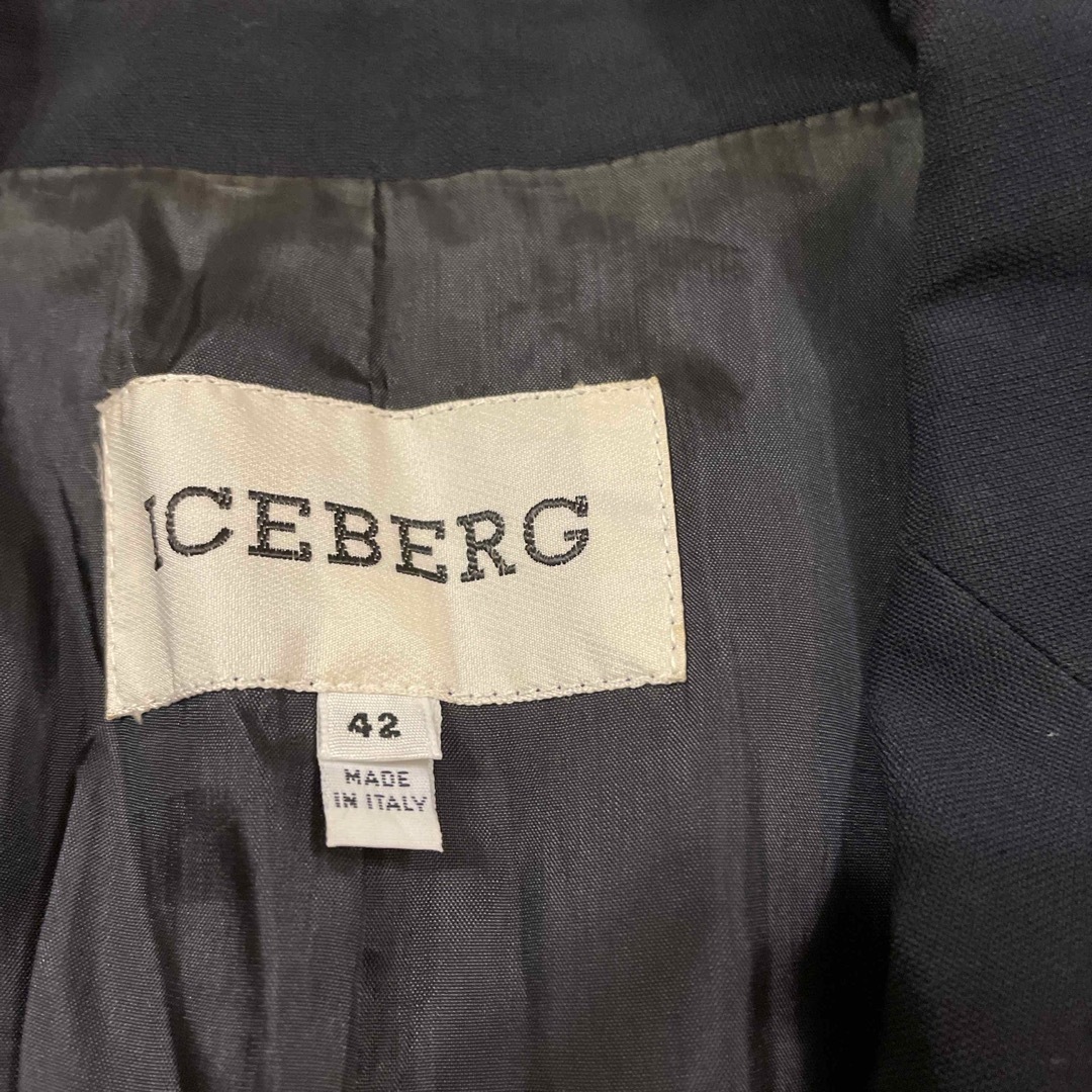 ICEBERG(アイスバーグ)のアイスバーグのジャケット レディースのジャケット/アウター(テーラードジャケット)の商品写真