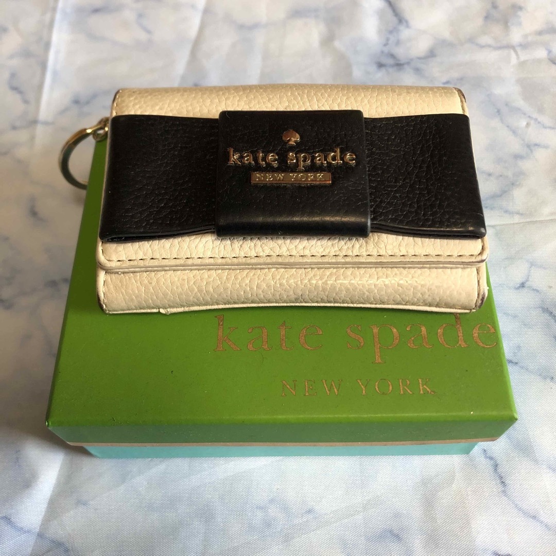 kate spade new york(ケイトスペードニューヨーク)のKate spade new york レディースのファッション小物(財布)の商品写真