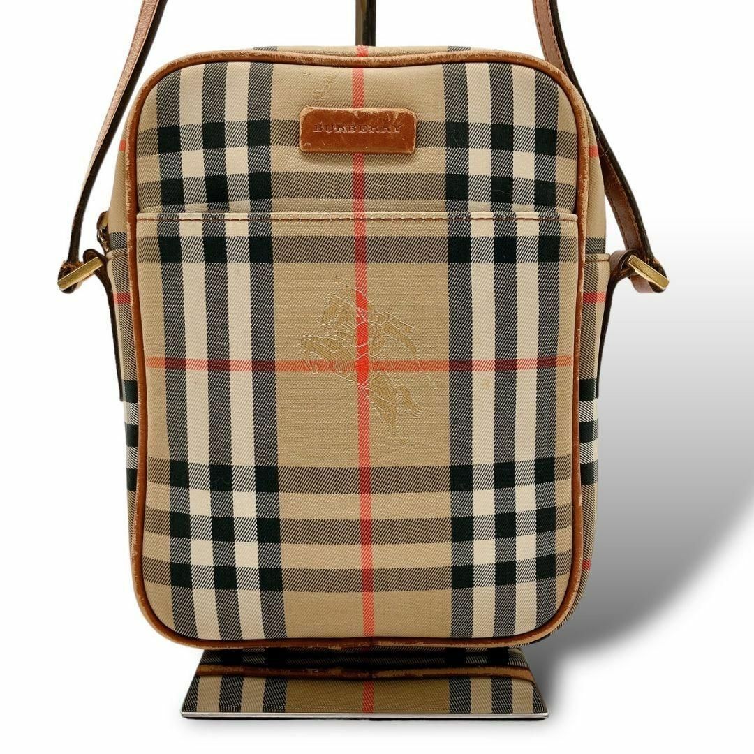 BURBERRY(バーバリー)のBurberry ショルダーバッグ カメラバッグ ノバチェック ホース ブラウン レディースのバッグ(ショルダーバッグ)の商品写真