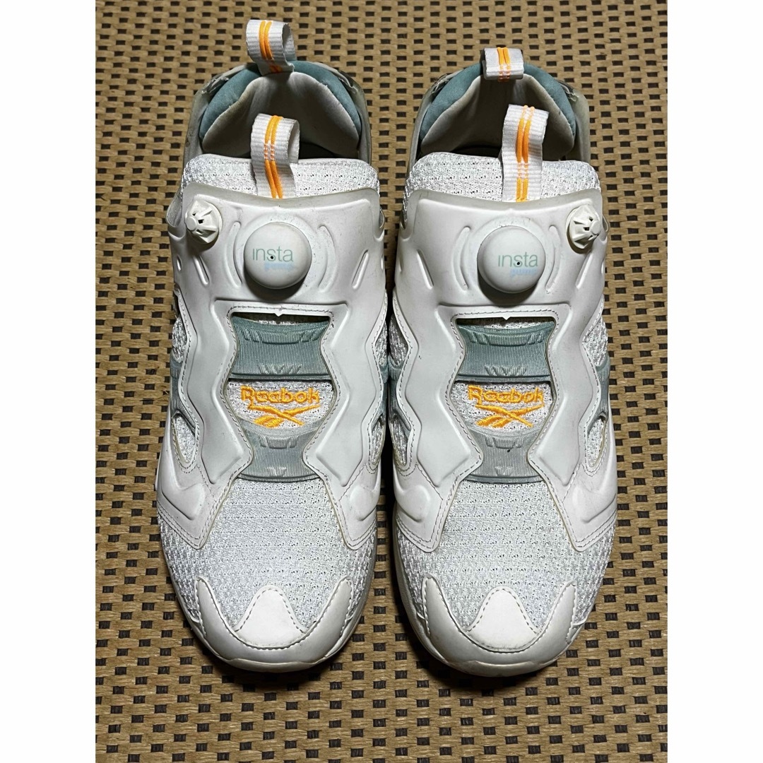 INSTAPUMP FURY（Reebok）(インスタポンプフューリー)のINSTAPUMP FURY OG WHITE/CHALK/GLASS BLUE メンズの靴/シューズ(スニーカー)の商品写真