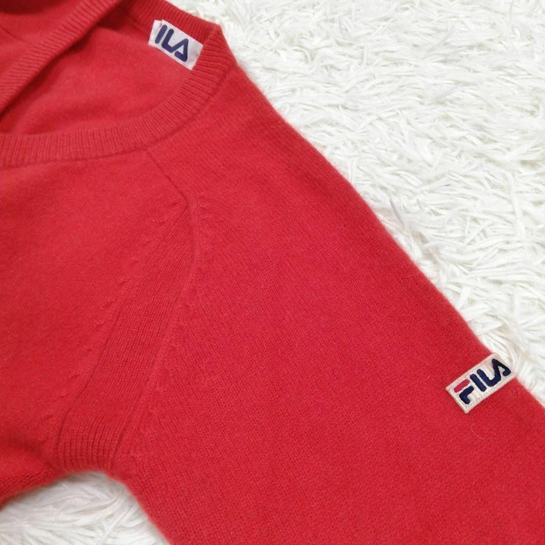 FILA(フィラ)のFILA  フィラ　カシミヤ100％　カシミア100％　ロゴ　ワッペン　刺繍　M レディースのトップス(ニット/セーター)の商品写真