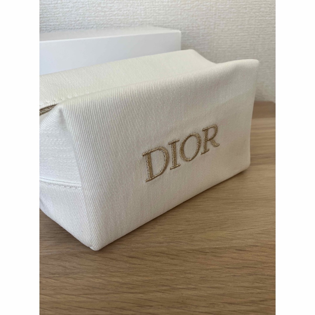 Christian Dior(クリスチャンディオール)の新品　ディオール ポーチ 新作ノベルティ デニム素材 正規品 レディースのファッション小物(ポーチ)の商品写真