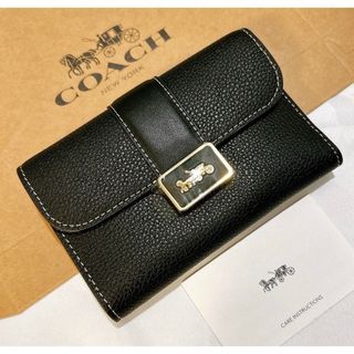 コーチ(COACH)のCOACH  三つ折り　レザー　財布　ミディアム　ブラック　未使用品(財布)