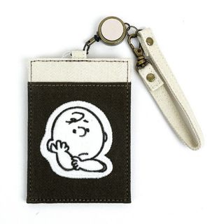 スヌーピー(SNOOPY)のスヌーピー チャーリーブラウン リール付きシングルパスケース リラックスワッペン パスケース 定期入れ SNOOPY(パスケース/IDカードホルダー)