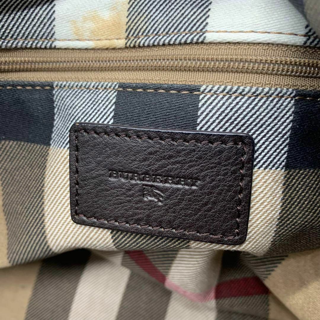 BURBERRY(バーバリー)のバーバリー ナイロン レザー トートバッグ カーキ ノバチェック 肩掛け レディースのバッグ(トートバッグ)の商品写真