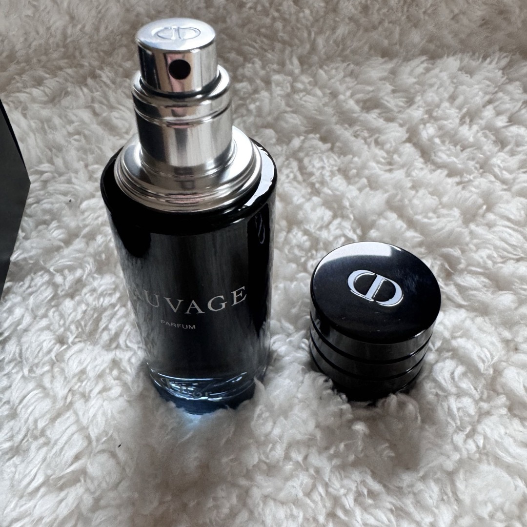 Dior(ディオール)の DIOR ソヴァージュ パルファン 30ml SAUVAGE 香水 コスメ/美容のコスメ/美容 その他(その他)の商品写真