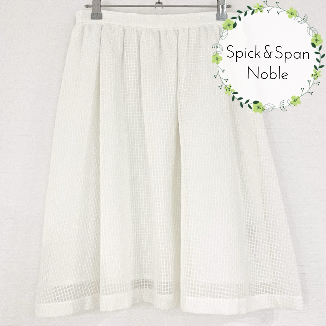 Spick and Span Noble(スピックアンドスパンノーブル)のSpick&Span Noble レース フレアスカート チェック エンボス 春 レディースのスカート(ひざ丈スカート)の商品写真