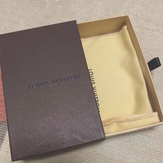 ルイヴィトン(LOUIS VUITTON)のルイヴィトン　空箱　内袋つき(ショップ袋)