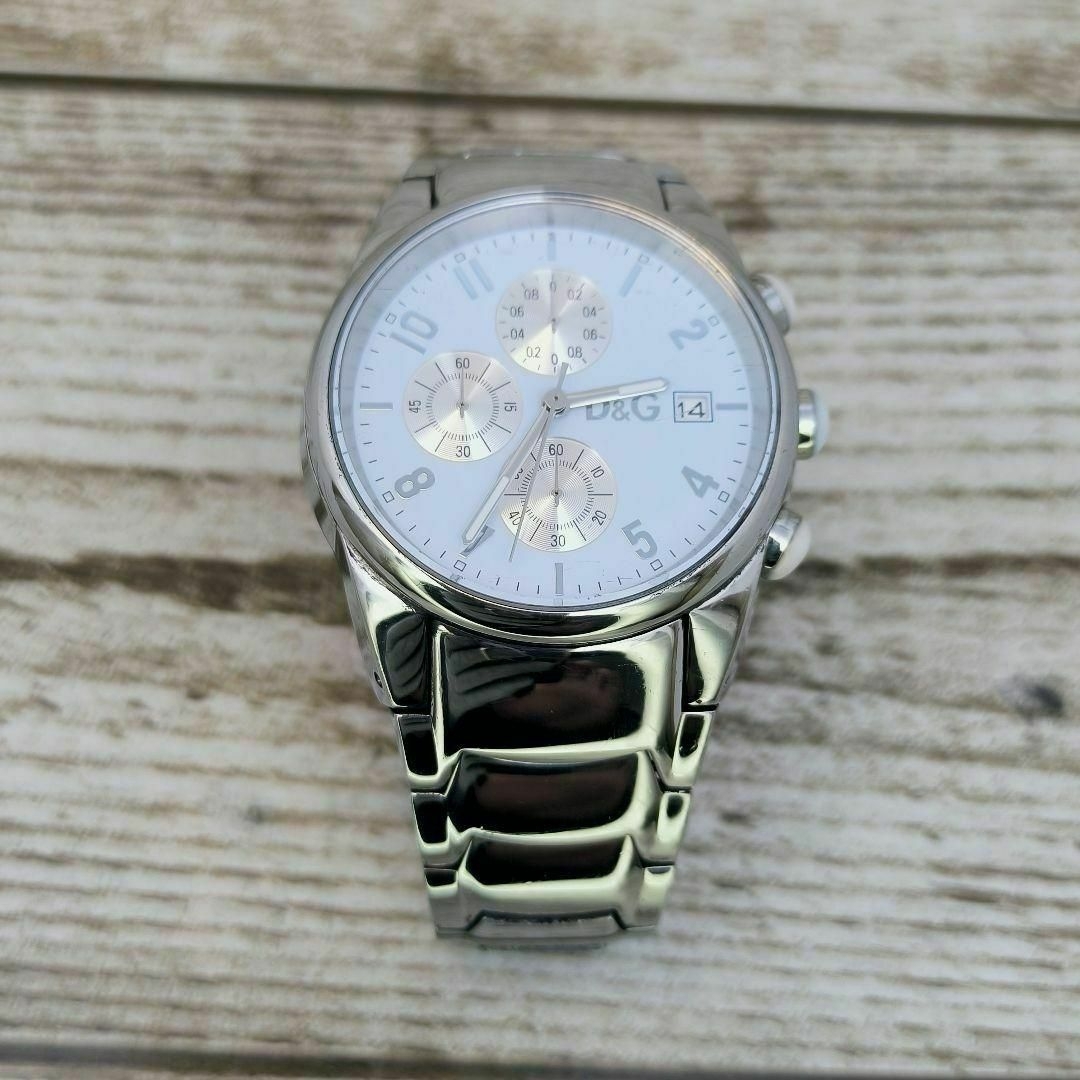 DOLCE&GABBANA(ドルチェアンドガッバーナ)の動作品　ドルチェ＆ガッバーナ　シルバー　ホワイト　腕時計　ドルガバ　定価14万円 メンズの時計(腕時計(アナログ))の商品写真