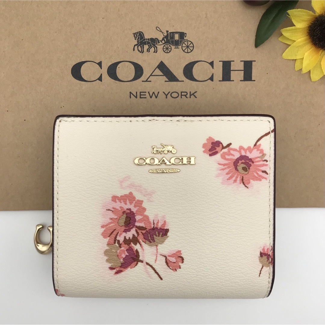 COACH(コーチ)のCOACH 財布 ★大人気★ スナップウォレット マルチフローラルプリント 新品 レディースのファッション小物(財布)の商品写真