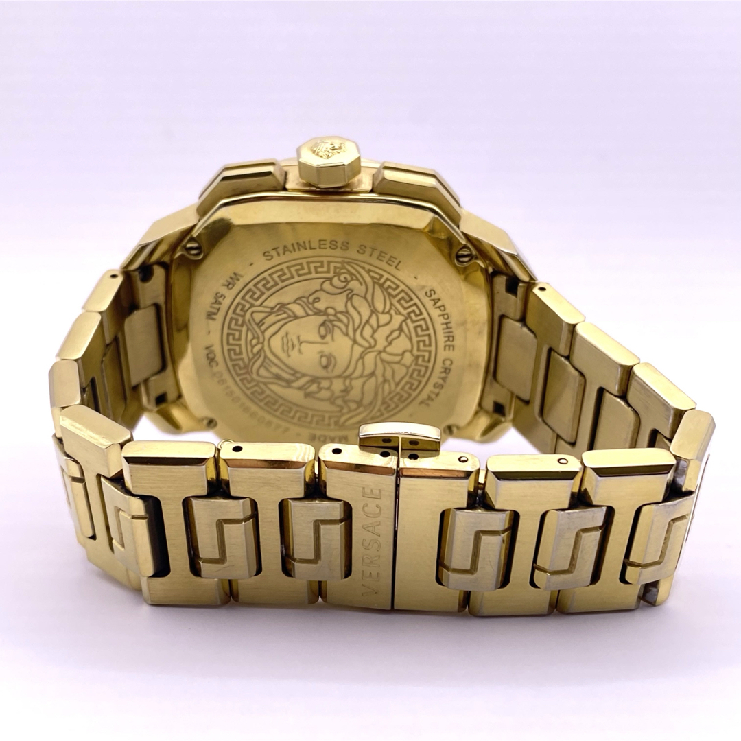 VERSACE(ヴェルサーチ)のヴェルサーチ　Versace メンズ腕時計　稼働　ゴールド　クロノグラフ メンズの時計(腕時計(アナログ))の商品写真