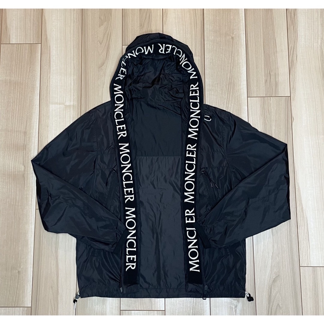 MONCLER(モンクレール)の［極美品］モンクレール　ナイロンパーカー　マセロー　ブラック メンズのトップス(パーカー)の商品写真