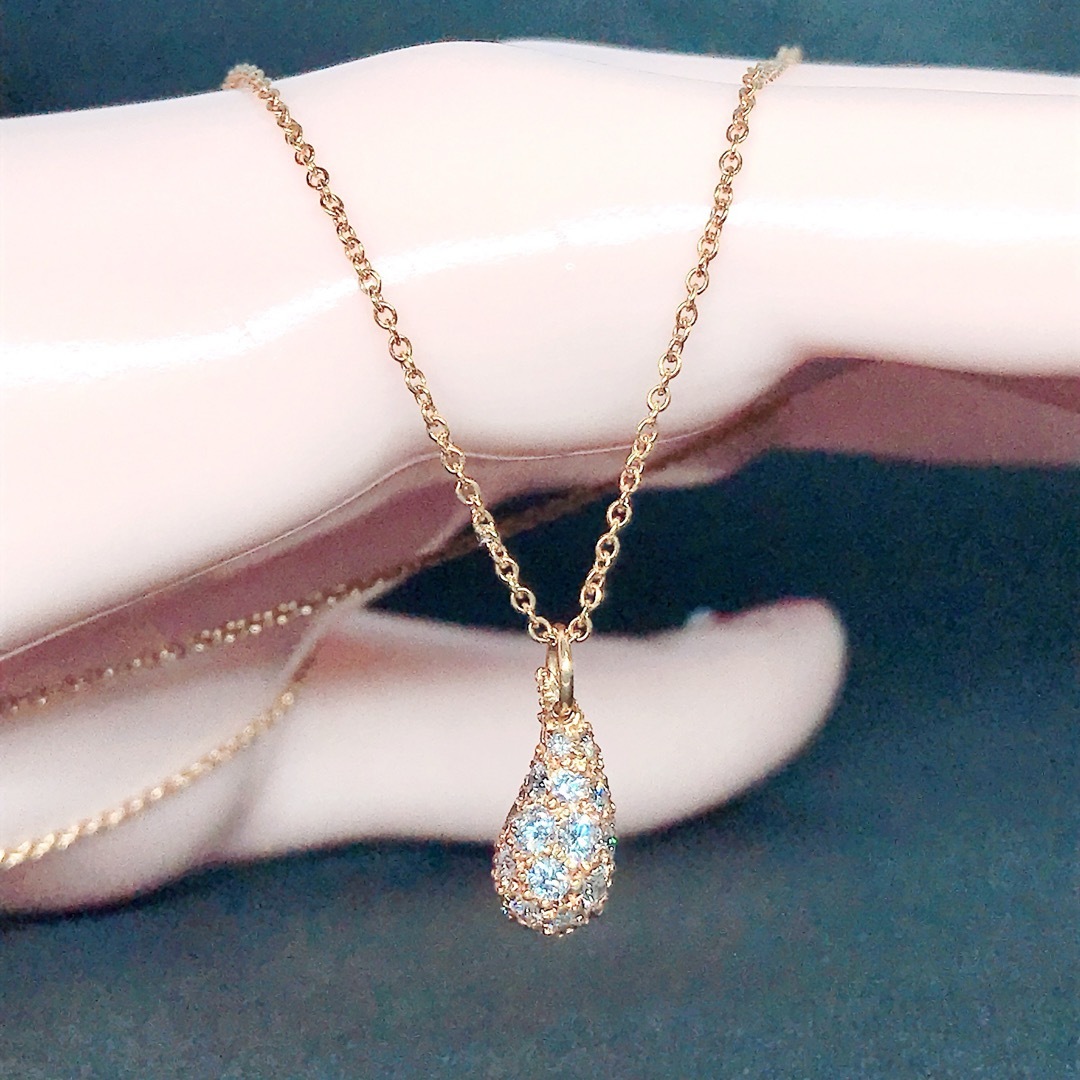 Tiffany & Co.(ティファニー)のティファニー ティアドロップ パヴェ ダイヤモンド ネックレス 750/K18 レディースのアクセサリー(ネックレス)の商品写真
