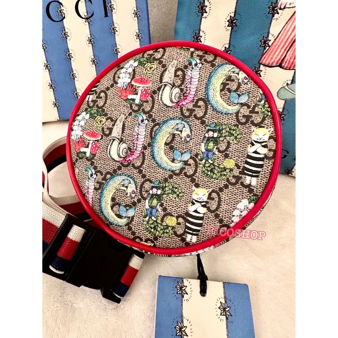 Gucci(グッチ)の【新品】グッチチルドレンズ　GUCCI  ウエストポーチ　ヒグチユウコ　丸型 レディースのバッグ(ボディバッグ/ウエストポーチ)の商品写真