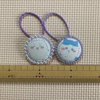 チイカワ(ちいかわ)のちいかわ くるみボタン ヘアゴム ハチワレ ハンドメイド(ファッション雑貨)