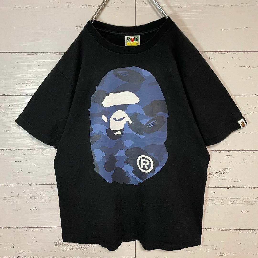 A BATHING APE(アベイシングエイプ)の【希少モデル】アベイシングエイプ☆両面ロゴ Tシャツ 迷彩 猿 入手困難 黒 メンズのトップス(Tシャツ/カットソー(半袖/袖なし))の商品写真