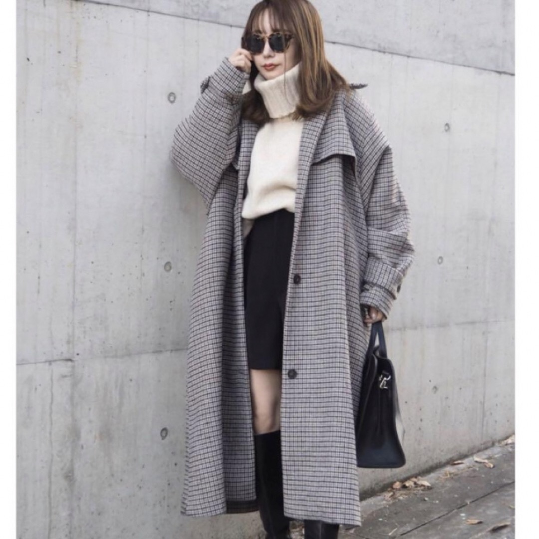 L'Appartement DEUXIEME CLASSE(アパルトモンドゥーズィエムクラス)のLAULEN checked coat チェック ロングコート ベージュ レディースのジャケット/アウター(ロングコート)の商品写真