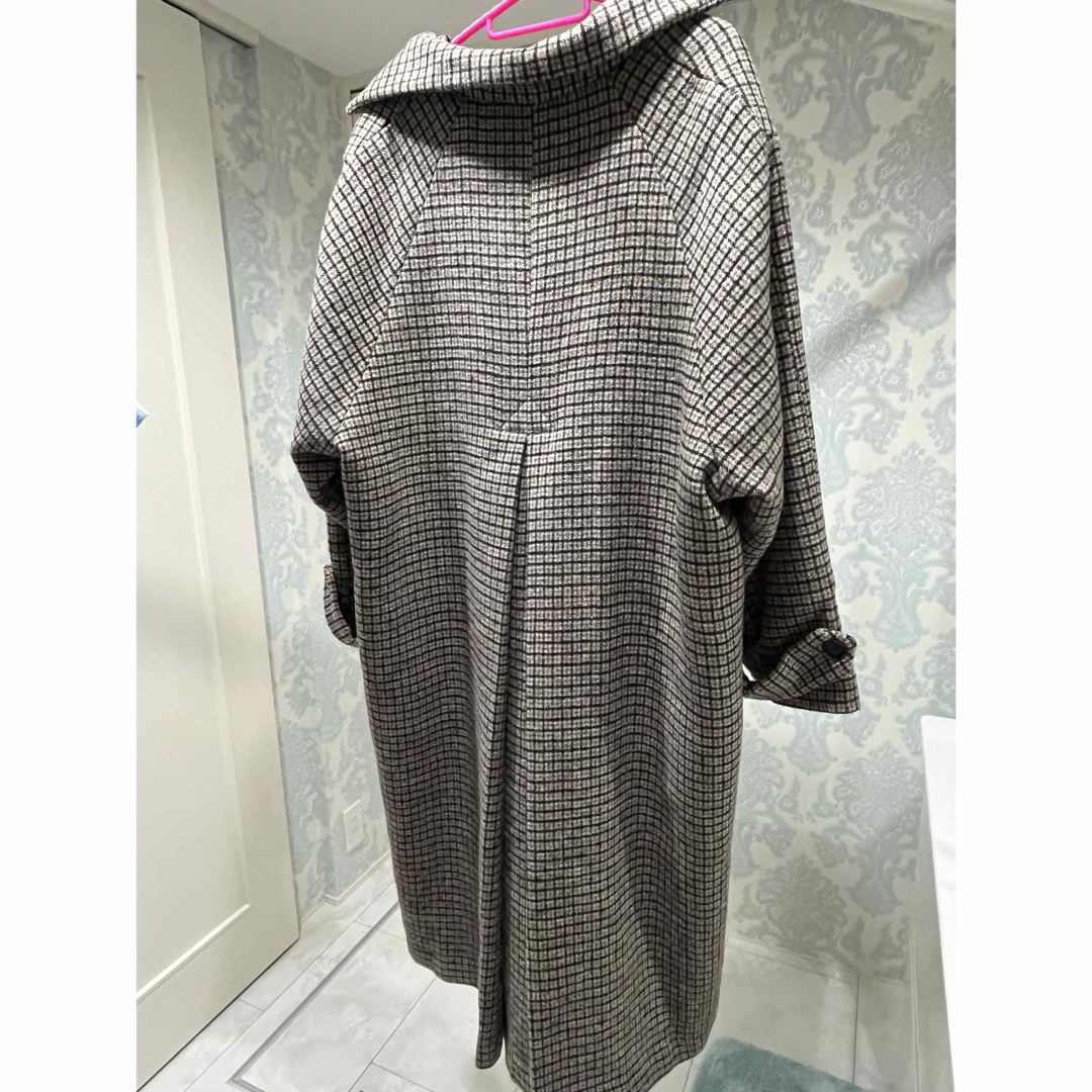 L'Appartement DEUXIEME CLASSE(アパルトモンドゥーズィエムクラス)のLAULEN checked coat チェック ロングコート ベージュ レディースのジャケット/アウター(ロングコート)の商品写真