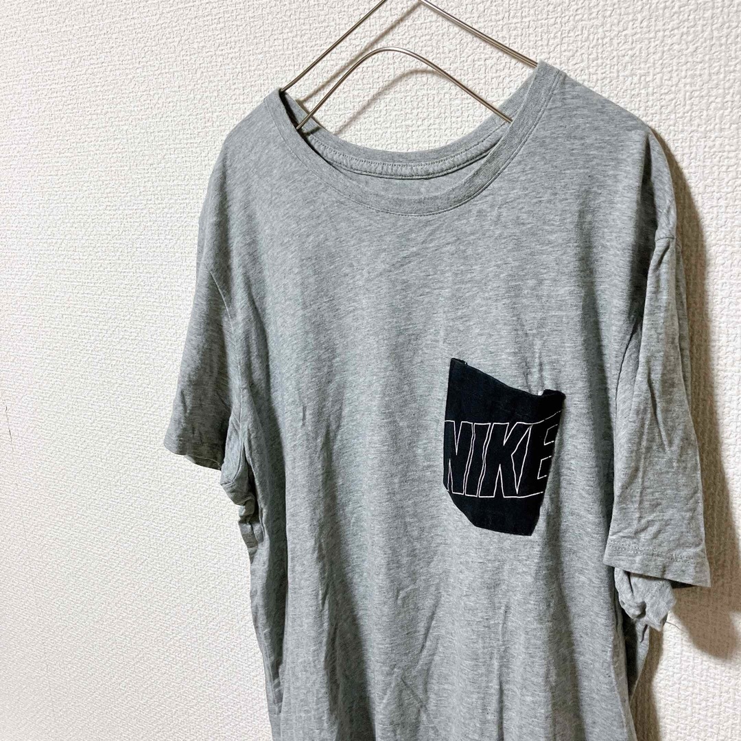 NIKE(ナイキ)のnike ナイキ XL ポケT 半袖Tシャツ　オーバーサイズ　ポケット メンズのトップス(Tシャツ/カットソー(半袖/袖なし))の商品写真