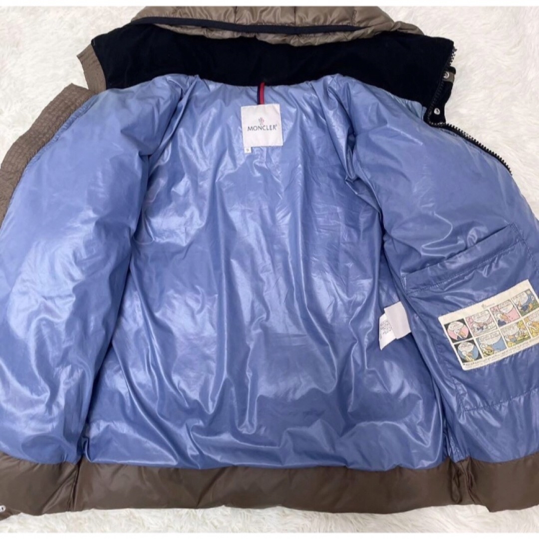 MONCLER(モンクレール)のモンクレール　ダウン　　サイズ5 メンズのジャケット/アウター(ダウンジャケット)の商品写真