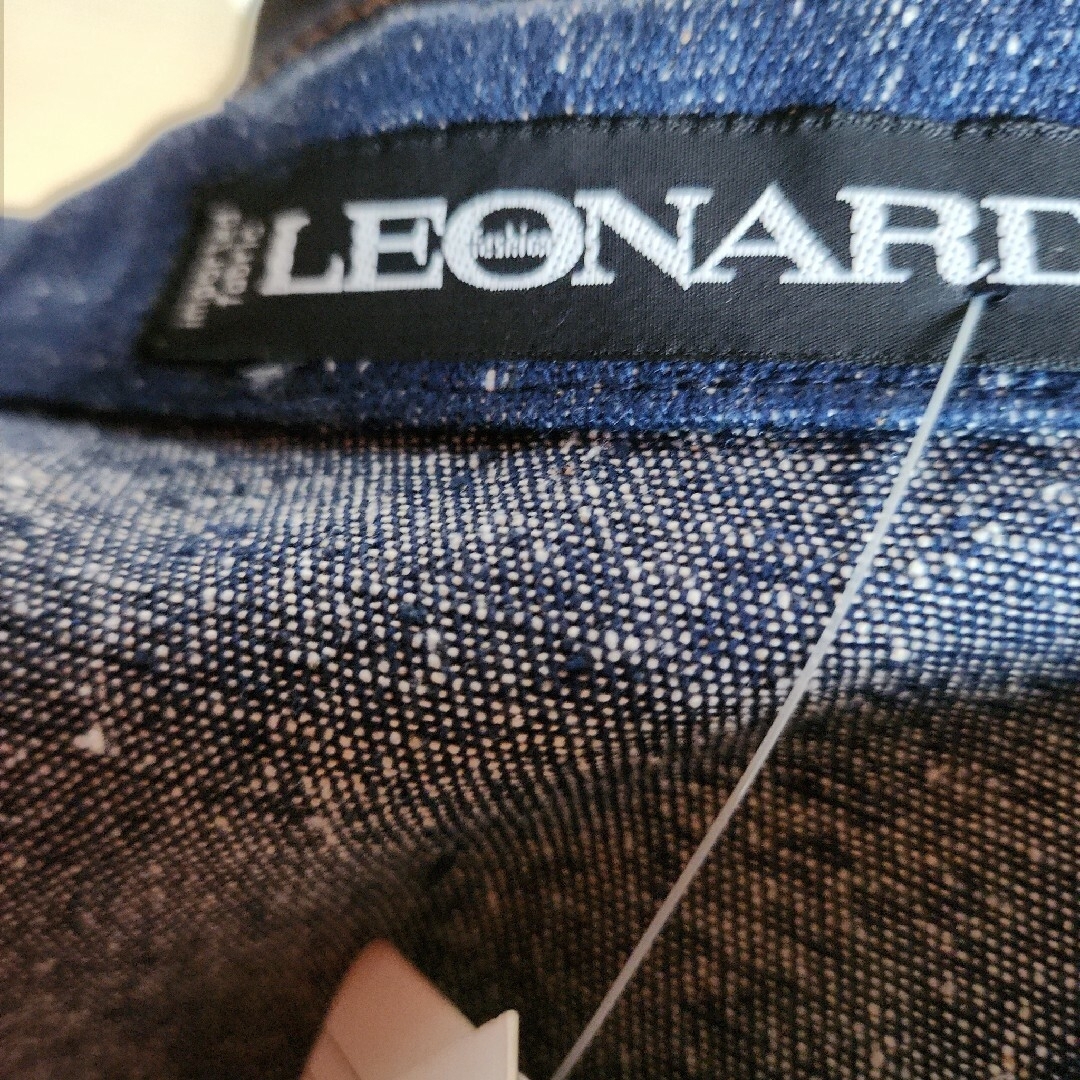 LEONARD(レオナール)のお値下げしました。新品#レオナールデニムジャケット レディースのジャケット/アウター(Gジャン/デニムジャケット)の商品写真