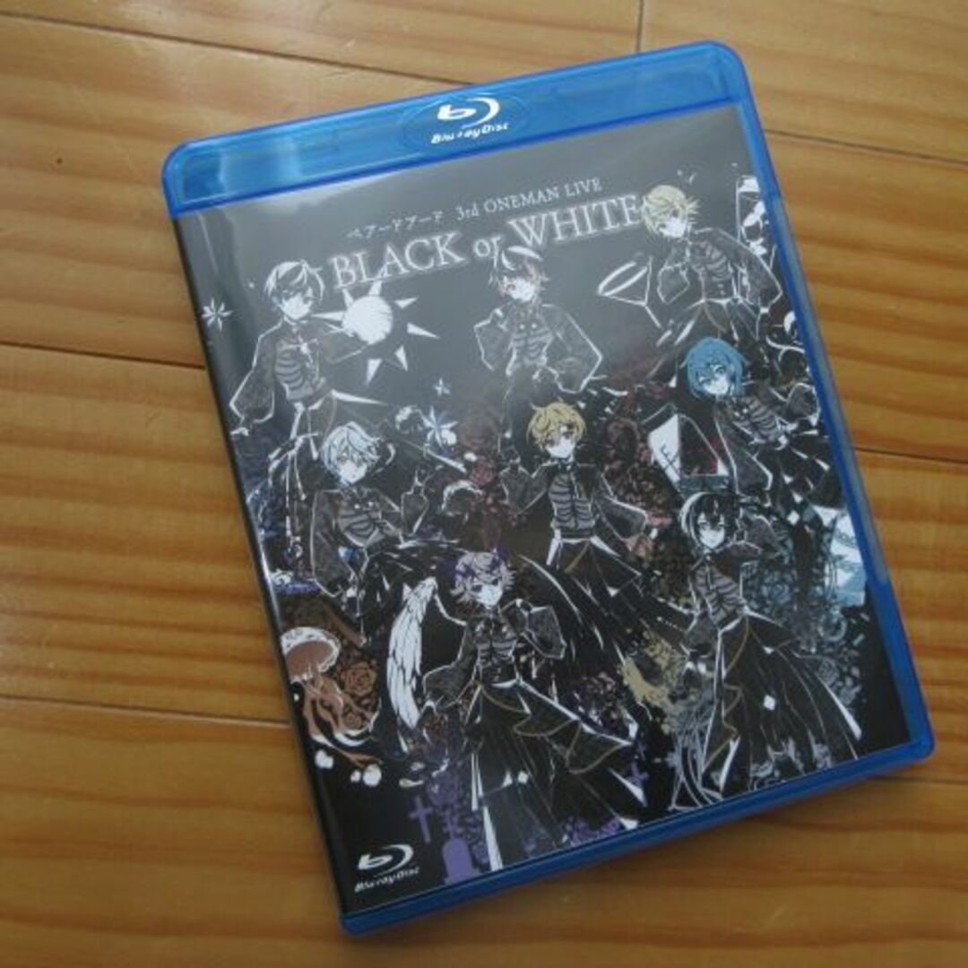 超美品★ベアードアード・BLACK & WHITE Blu-ray♪お勧め エンタメ/ホビーのDVD/ブルーレイ(ミュージック)の商品写真