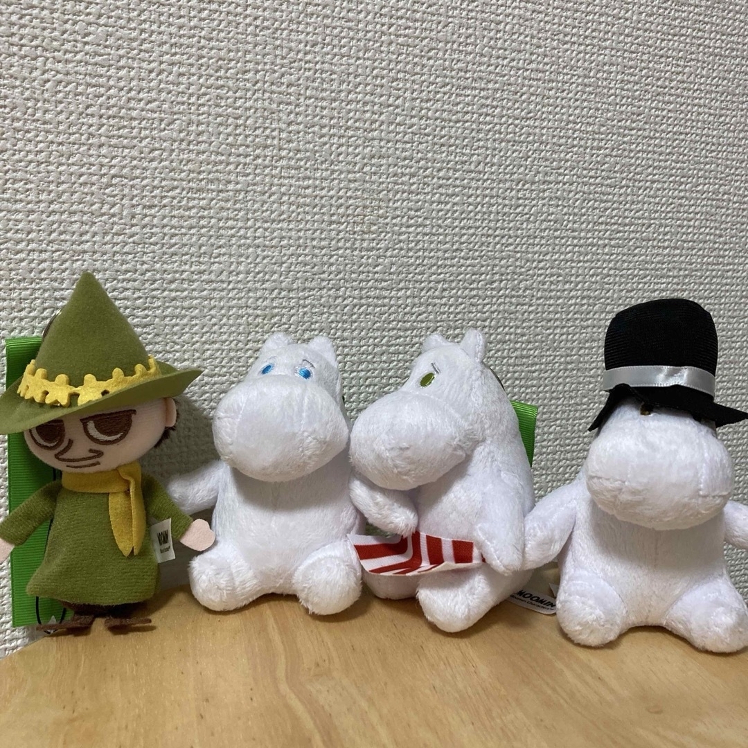 MOOMIN(ムーミン)のMOOMIN ストリートマスコット〜きままな暮らし〜キーホルダー《全4種》 エンタメ/ホビーのおもちゃ/ぬいぐるみ(キャラクターグッズ)の商品写真