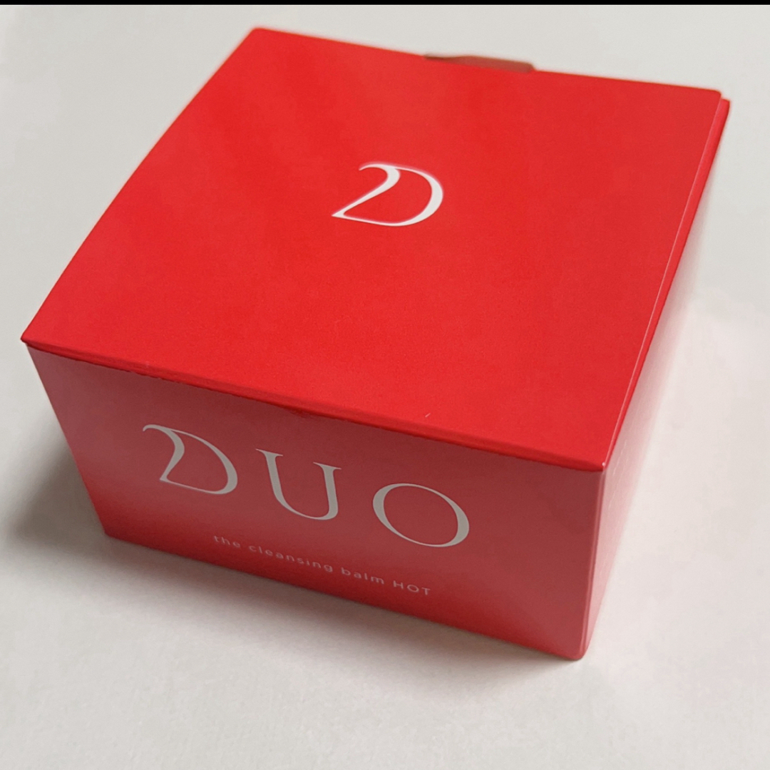 DUO デュオザクレンジングバームホットa 90g コスメ/美容のスキンケア/基礎化粧品(クレンジング/メイク落とし)の商品写真