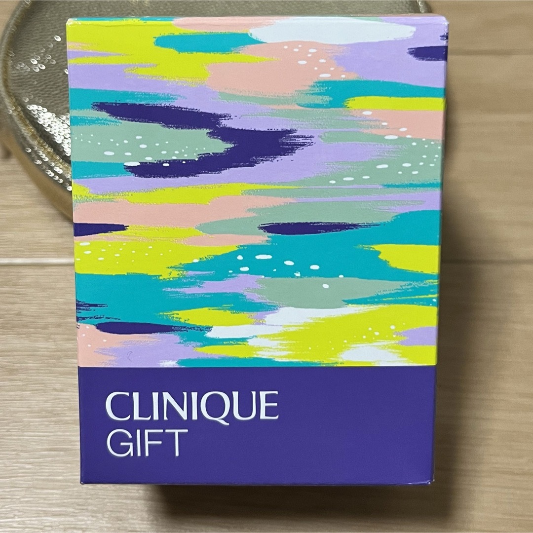 CLINIQUE(クリニーク)のCLINIQUE トラベル用セットギフト コスメ/美容のキット/セット(サンプル/トライアルキット)の商品写真