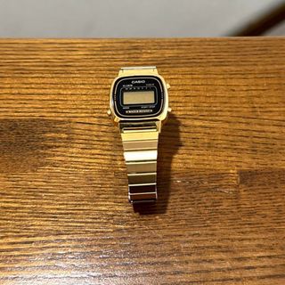 CASIO - CASIO  カシオ　腕時計　ゴールド