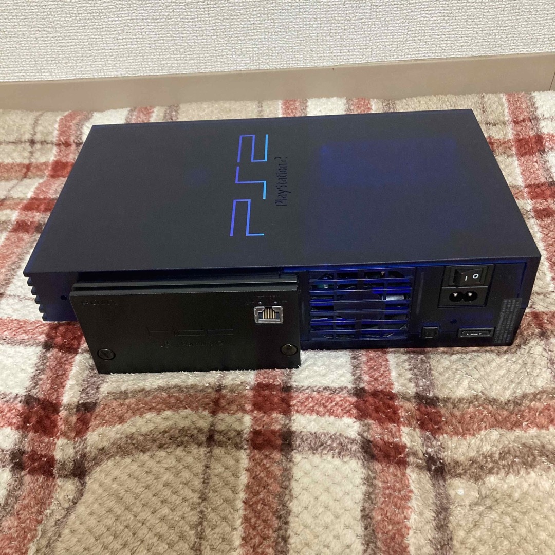 PlayStation2(プレイステーション2)のps2 本体　ミッドナイトブルー　BBユニット エンタメ/ホビーのゲームソフト/ゲーム機本体(家庭用ゲーム機本体)の商品写真