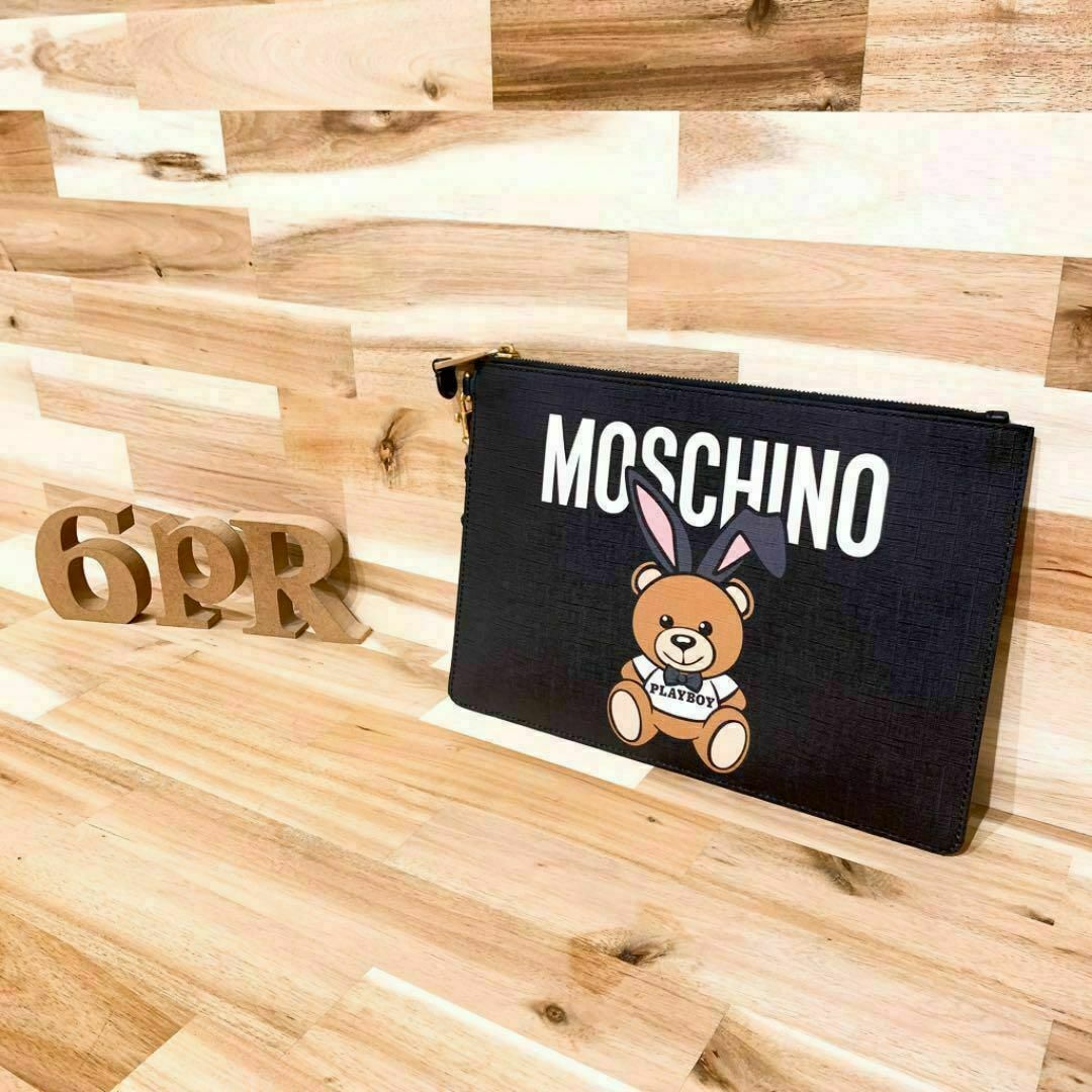 MOSCHINO(モスキーノ)の激レア【モスキーノ×プレイボーイ】コラボ バニー テディベア クラッチバッグ 黒 レディースのバッグ(クラッチバッグ)の商品写真