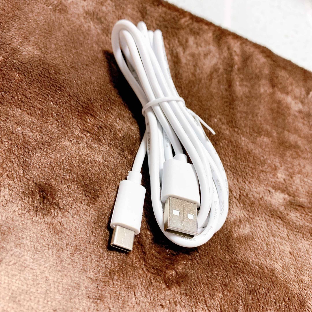 24h内発送✨電気毛布 ひざ掛け USB ヒーターブランケット 肩掛け 毛布 スマホ/家電/カメラの冷暖房/空調(電気毛布)の商品写真