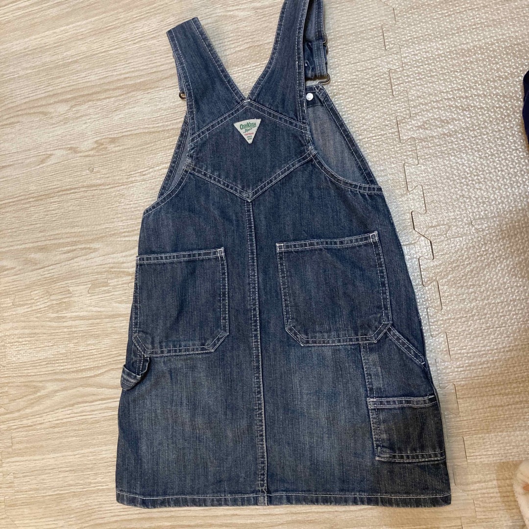 OshKosh(オシュコシュ)のOSHKOSH ジャンパースカート！美品 キッズ/ベビー/マタニティのキッズ服女の子用(90cm~)(ワンピース)の商品写真