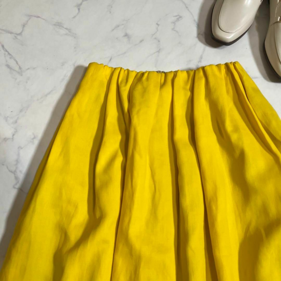 Demi-Luxe BEAMS(デミルクスビームス)のDemi-Luxe BEAMS  フレアスカート　ミディアム丈　黄色　イエロー レディースのスカート(ロングスカート)の商品写真