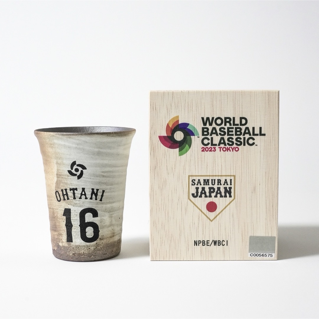 新品】WBC優勝記念 大谷翔平 信楽焼 タンブラー カップ 侍ジャパン 新品】WBC優勝記念 大谷翔平 信楽焼 タンブラー カップ 侍ジャパン