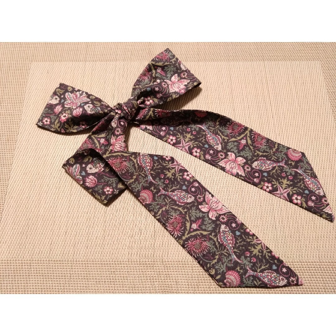 LIBERTY.(リバティ)のLIBERTY☆アキノブ パープル リボンスカーフ レディースのファッション小物(バンダナ/スカーフ)の商品写真