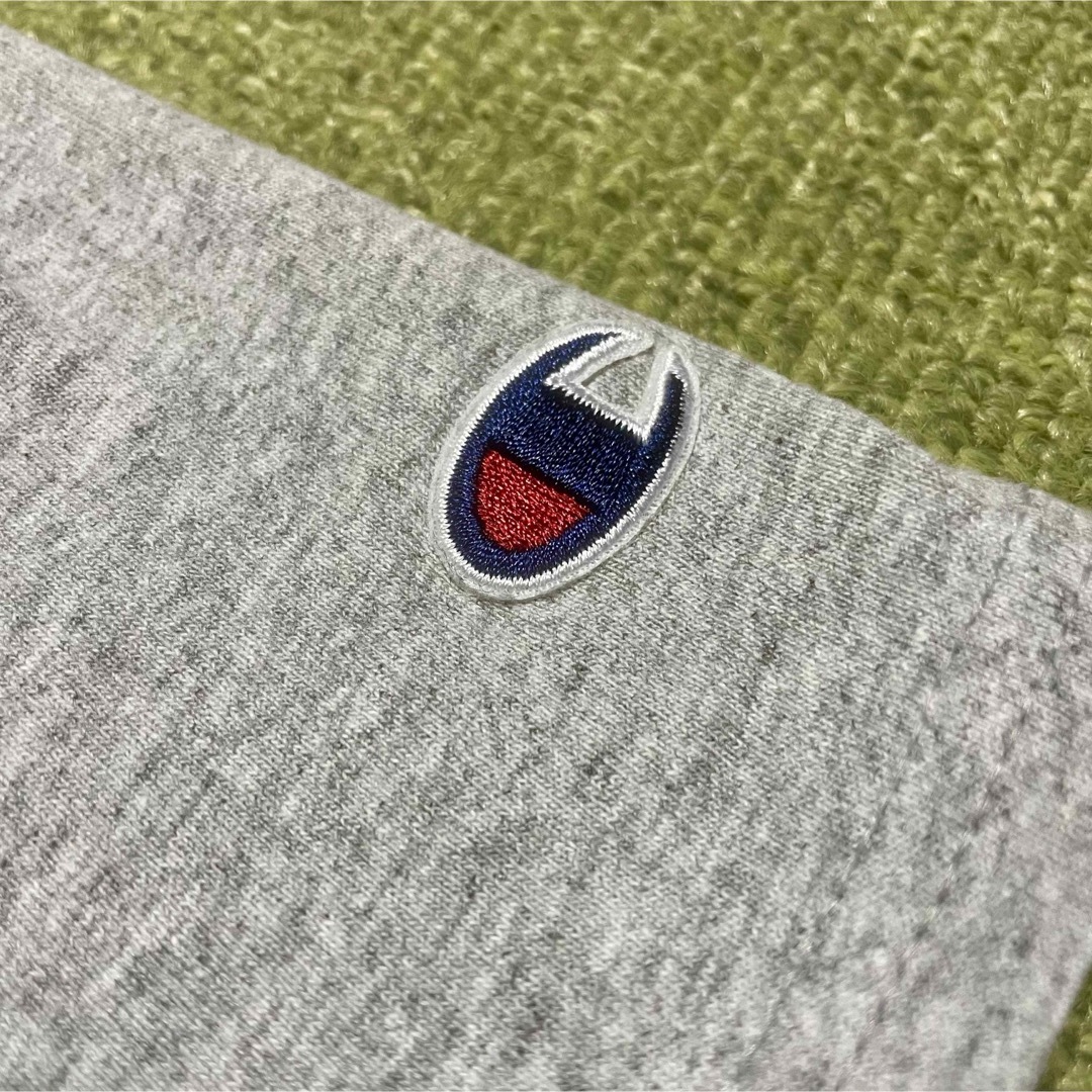 Champion(チャンピオン)の【美品】Champion シンプルTシャツ🩶 レディースのトップス(Tシャツ(半袖/袖なし))の商品写真