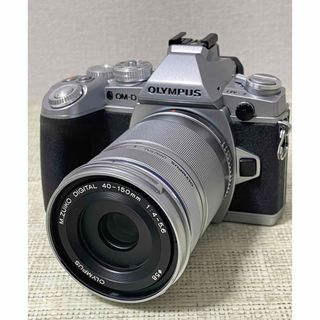 オリンパス(OLYMPUS)のOlympus OM-D E-M1ズームレンズセットWi-Fi内蔵(ミラーレス一眼)