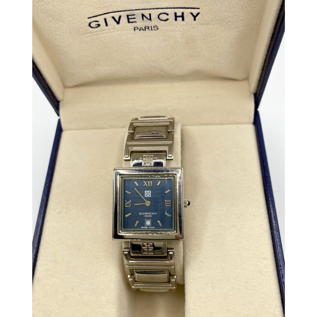 GIVENCHY(ジバンシィ)のGIVENCHY ジバンシィ 箱/コマ1付き94540916ネイビー文字盤デイト メンズの時計(腕時計(アナログ))の商品写真