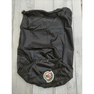 MONCLER - 【新品非売品】MONCLER(モンクレール)　ライトダウン収納袋　ロゴワッペン