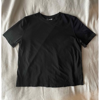 ザラ(ZARA)のZARA Tシャツ　超美品(Tシャツ(半袖/袖なし))