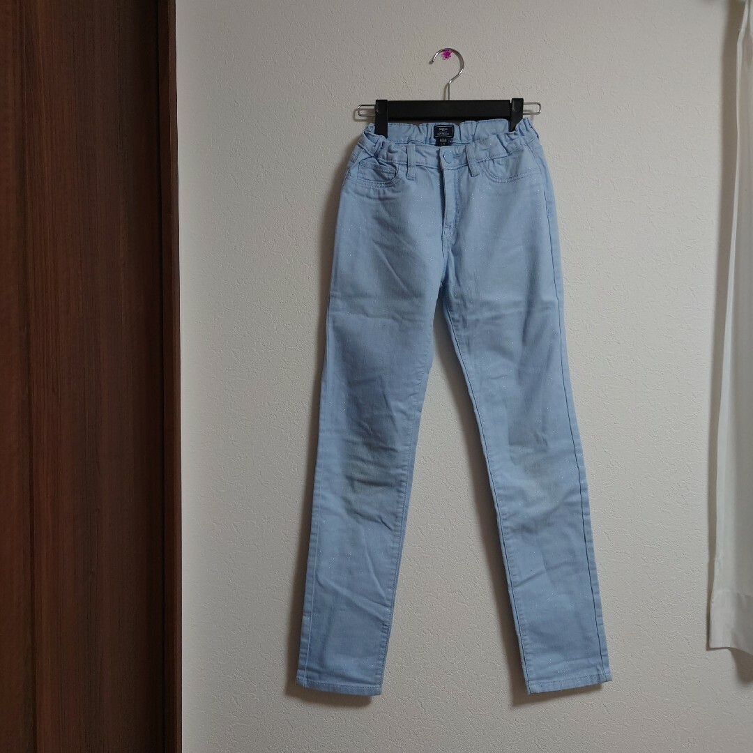 GAP Kids(ギャップキッズ)のGAPの ブルー カラーパンツ 150cm キッズ/ベビー/マタニティのキッズ服女の子用(90cm~)(パンツ/スパッツ)の商品写真