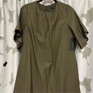 ザラ(ZARA)のZARA ワンピース　カーキ(ひざ丈ワンピース)