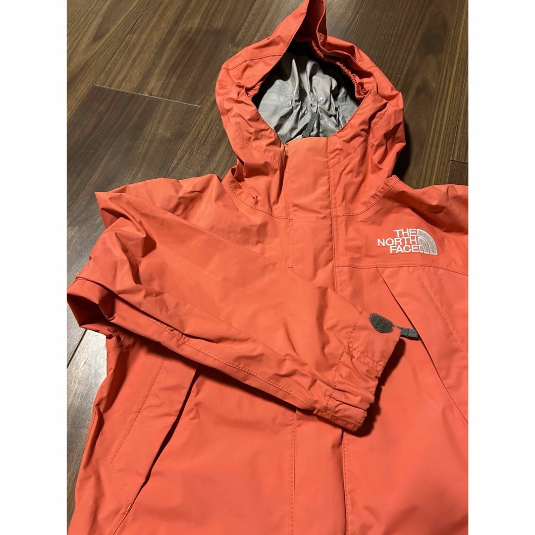 THE NORTH FACE(ザノースフェイス)のノースフェイス　キッズ　マウンテンパーカー  キッズ/ベビー/マタニティのキッズ服女の子用(90cm~)(ジャケット/上着)の商品写真