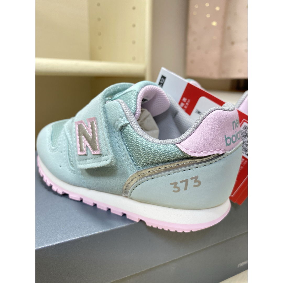 New Balance(ニューバランス)の新品未使用 16cm ニューバランス IZ373 AE2  キッズ/ベビー/マタニティのキッズ靴/シューズ(15cm~)(スニーカー)の商品写真