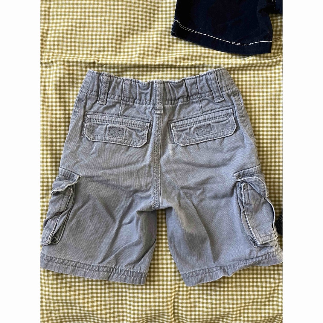 babyGAP(ベビーギャップ)のGAP 95cmハーフパンツ 3枚セット キッズ/ベビー/マタニティのキッズ服男の子用(90cm~)(パンツ/スパッツ)の商品写真