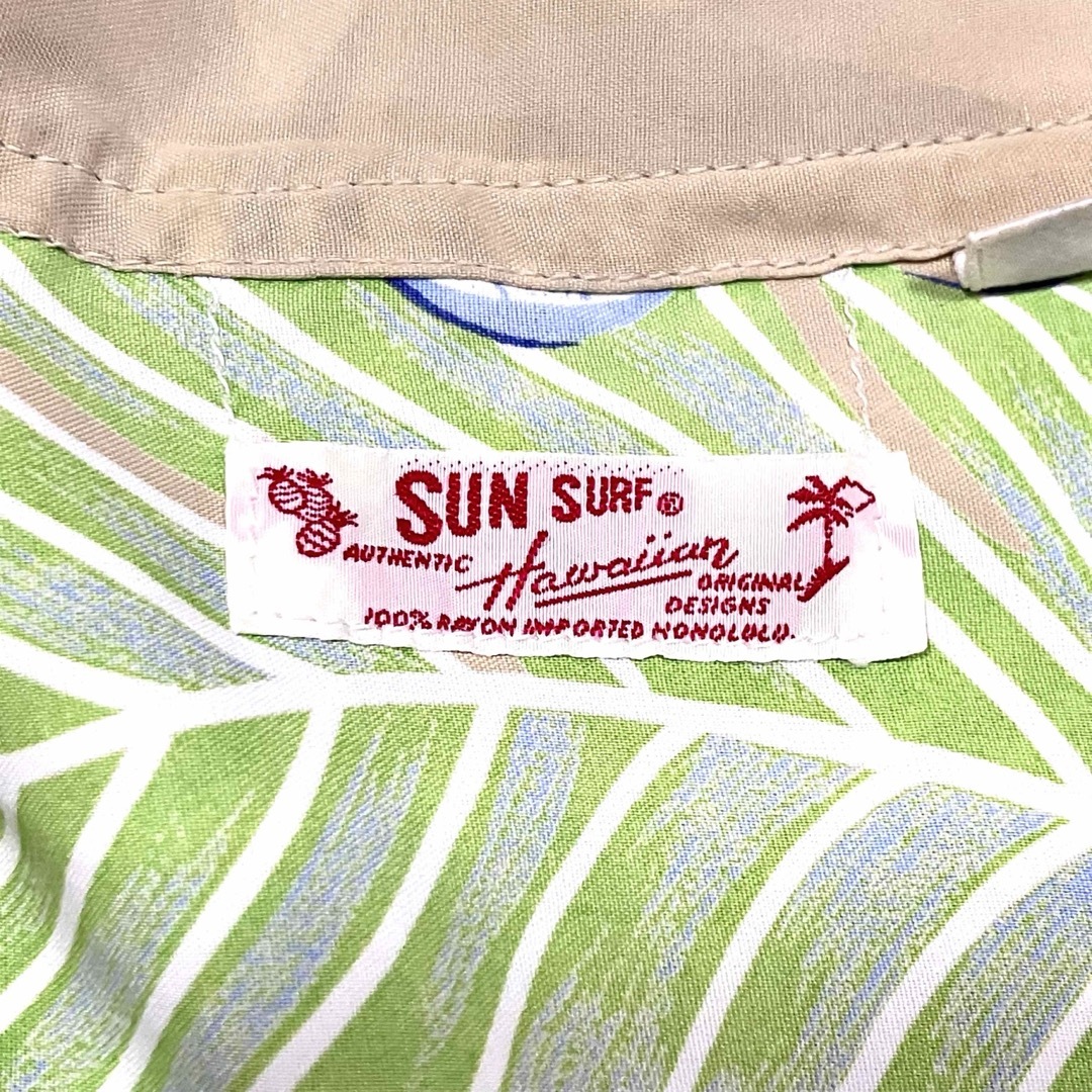 東洋エンタープライズ(トウヨウエンタープライズ)のSUNSURF サンサーフ　東洋エンタープライズ　アロハシャツ　サイズM メンズのトップス(シャツ)の商品写真